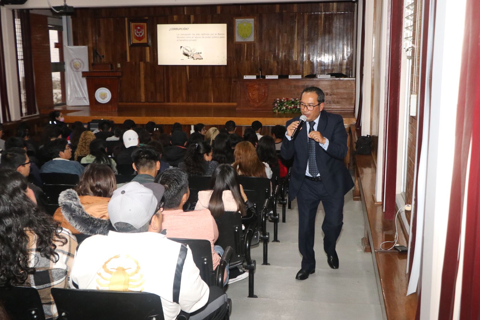 La UATx y el Sistema Anticorrupción del Estado de Tlaxcala difunden cultura de la legalidad